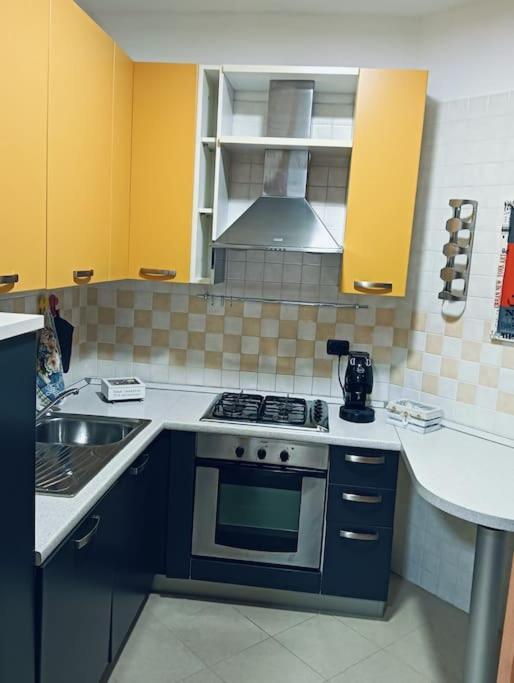 Appartement Minerva House - Airport And Fiera à Fiumicino Extérieur photo