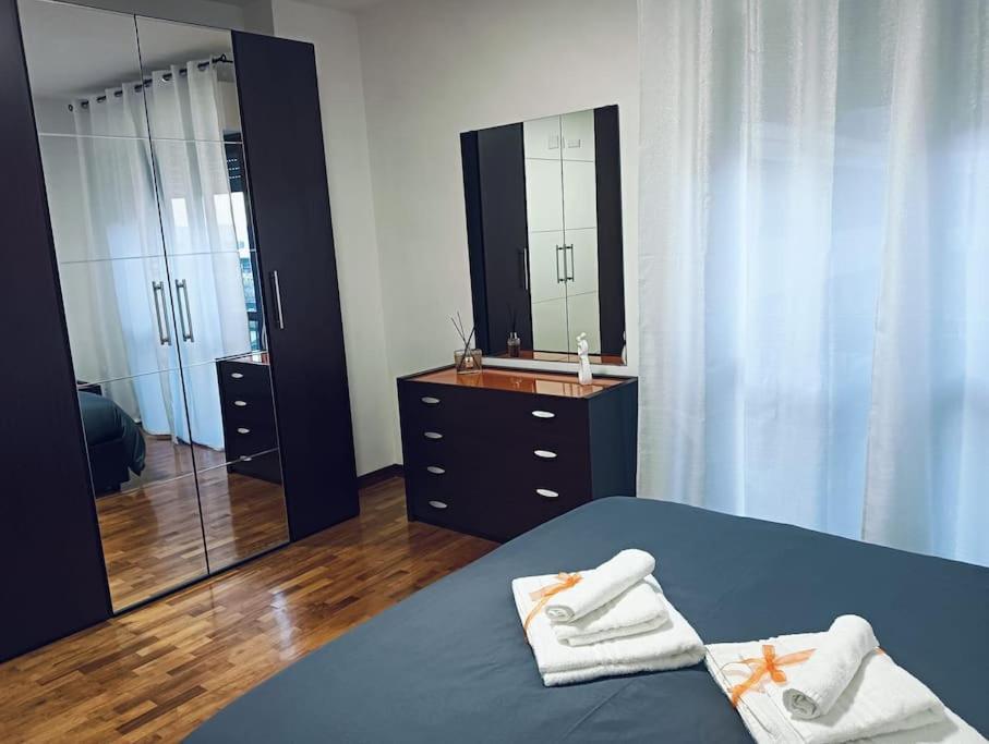 Appartement Minerva House - Airport And Fiera à Fiumicino Extérieur photo