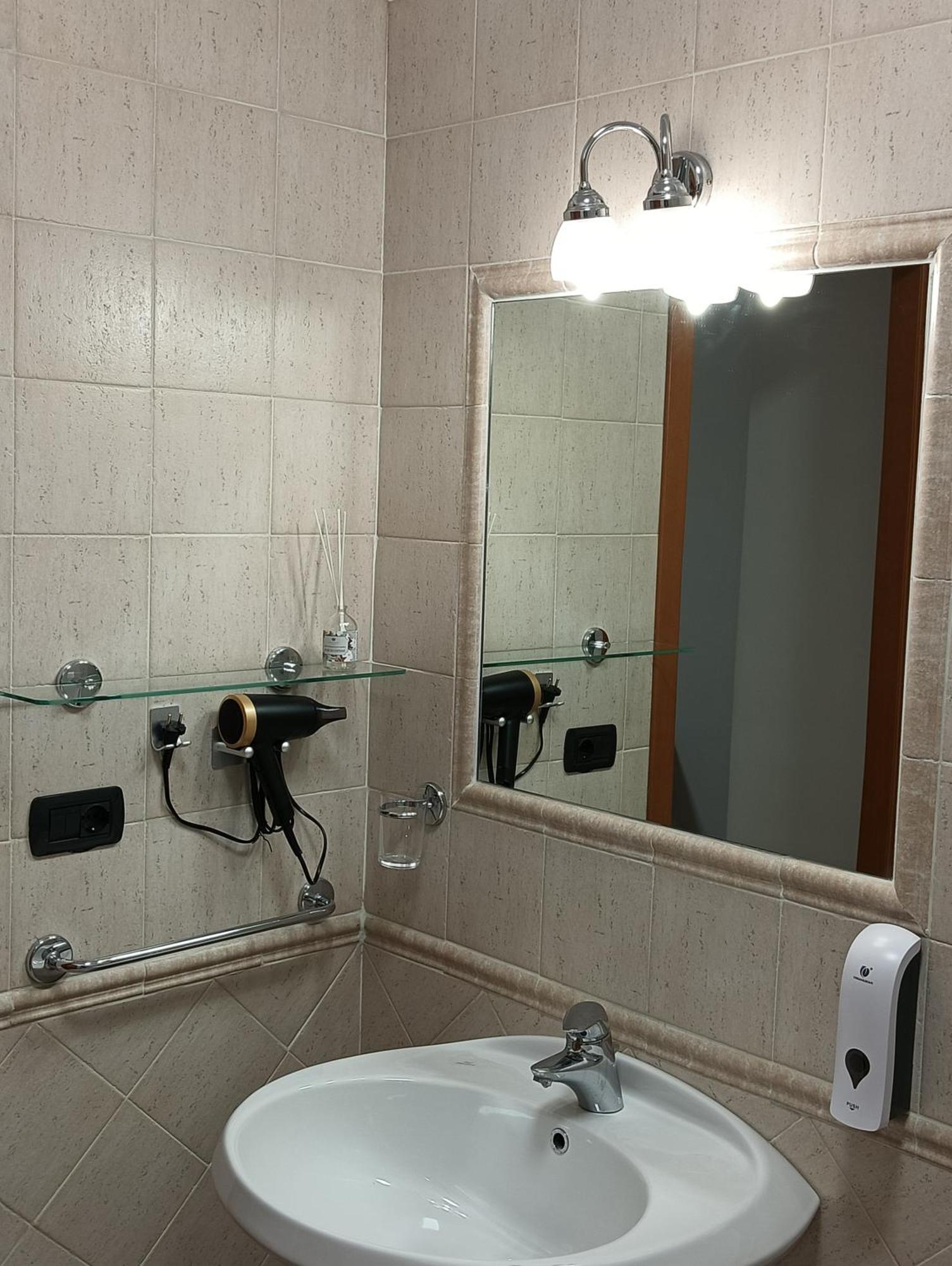 Appartement Minerva House - Airport And Fiera à Fiumicino Extérieur photo